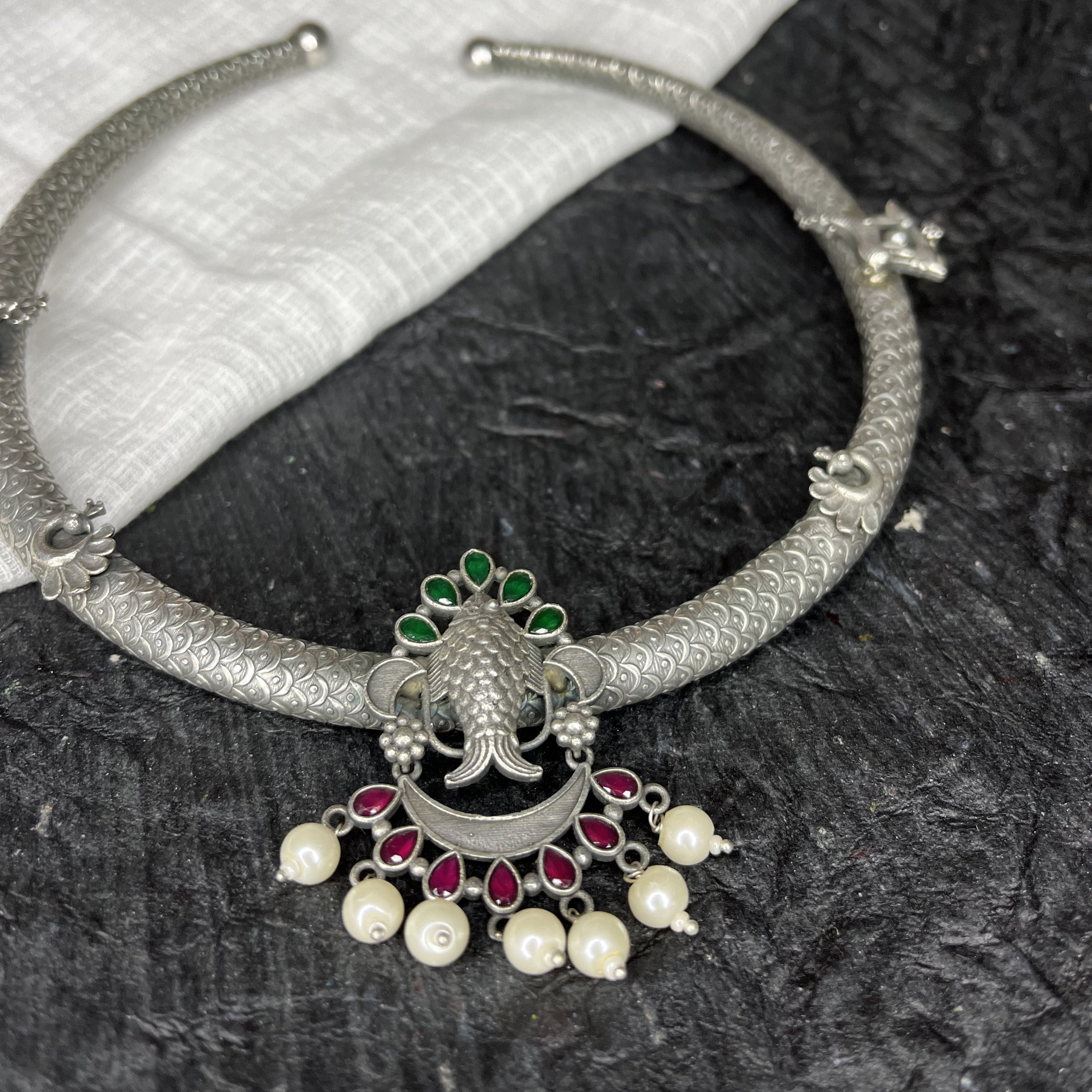 Silver Plated Hasli Necklace with Stones & Pearl (Necklace Only)