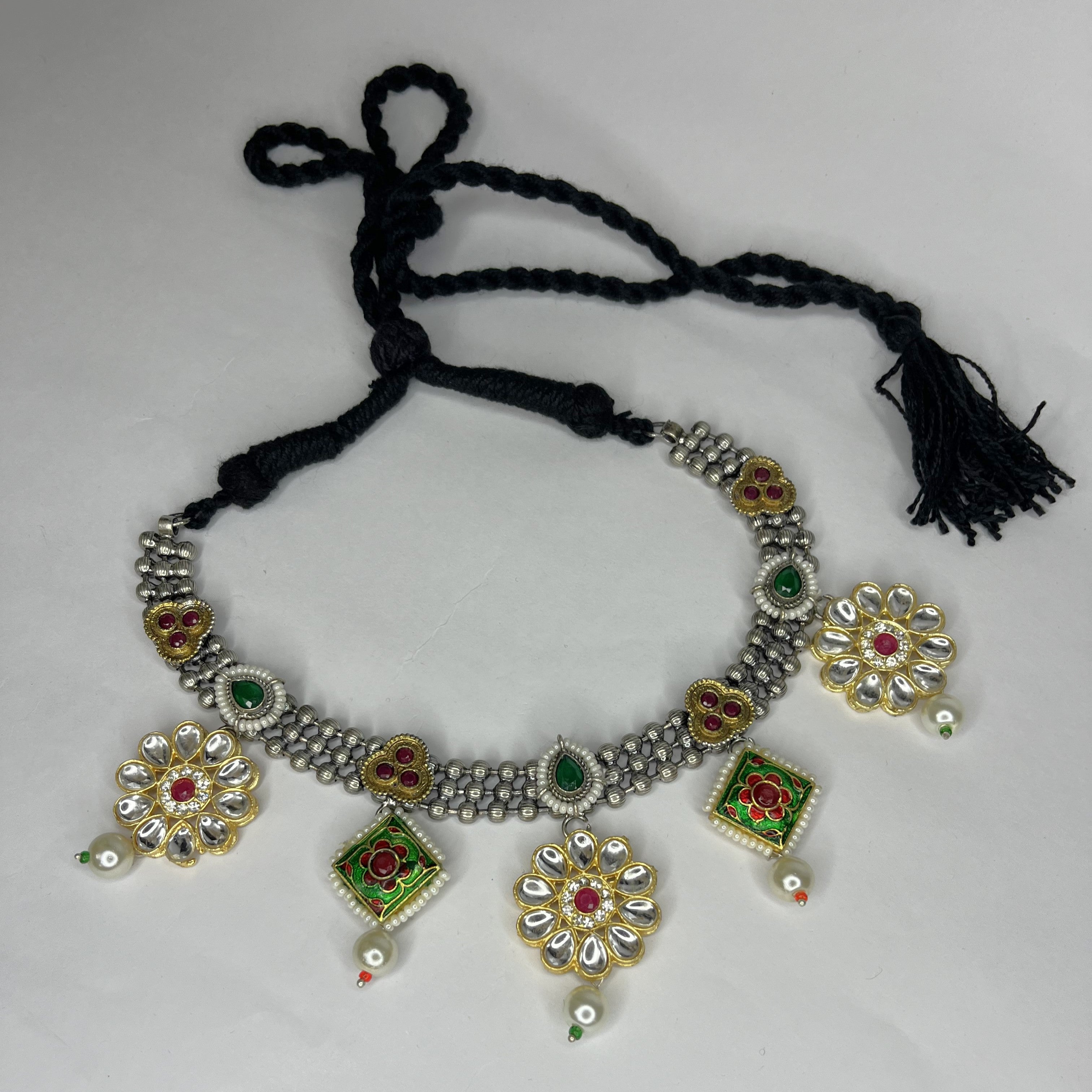 Silver Plated Choker with Kundan work (Necklace Only)